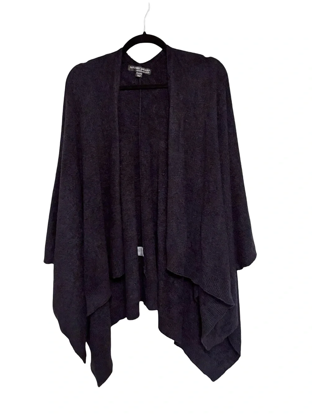 Barefoot Dreams Bamboo Chic Lite Weekend Wrap in Black - One Size